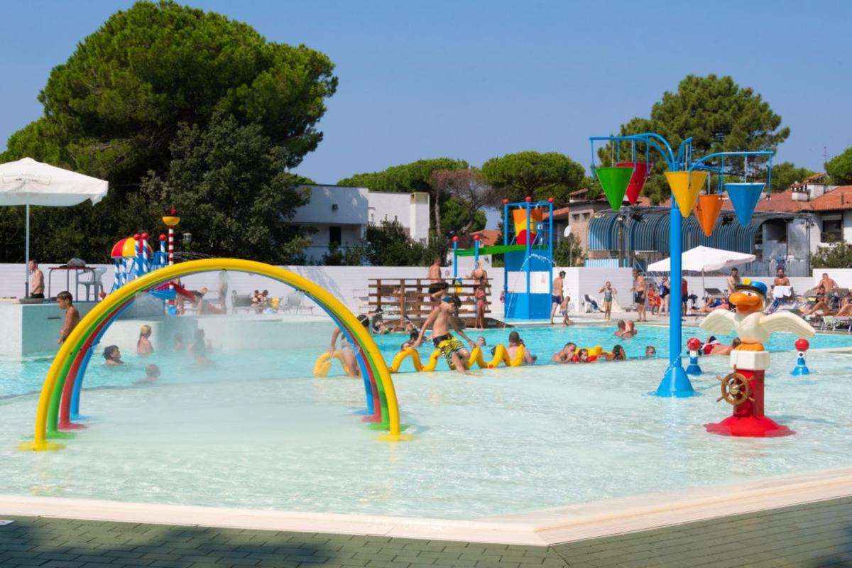 Mipro Mobilhome 6 Lido di Spina Exterior foto